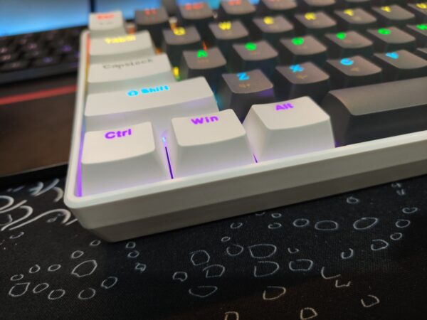 2025/03/1000007191-scaled.jpg JEDEL KL69 Wired Mechanical Keyboard Blue Switch